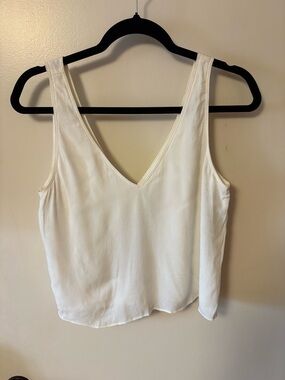Wilfred Cream V-Neck Tie-Back Camisole
